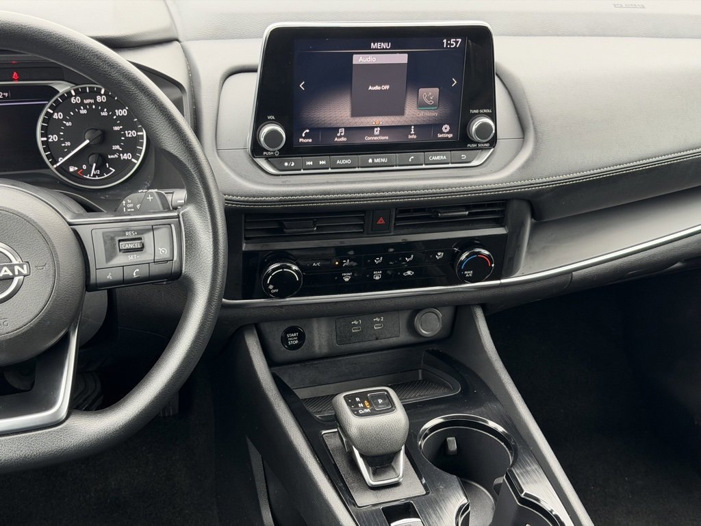 Used 2024 Nissan Rogue S image 27