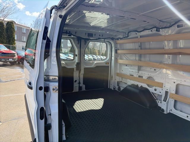Used 2024 Ford Transit 250 Low Roof w/ Exterior Upgrade Package image 25