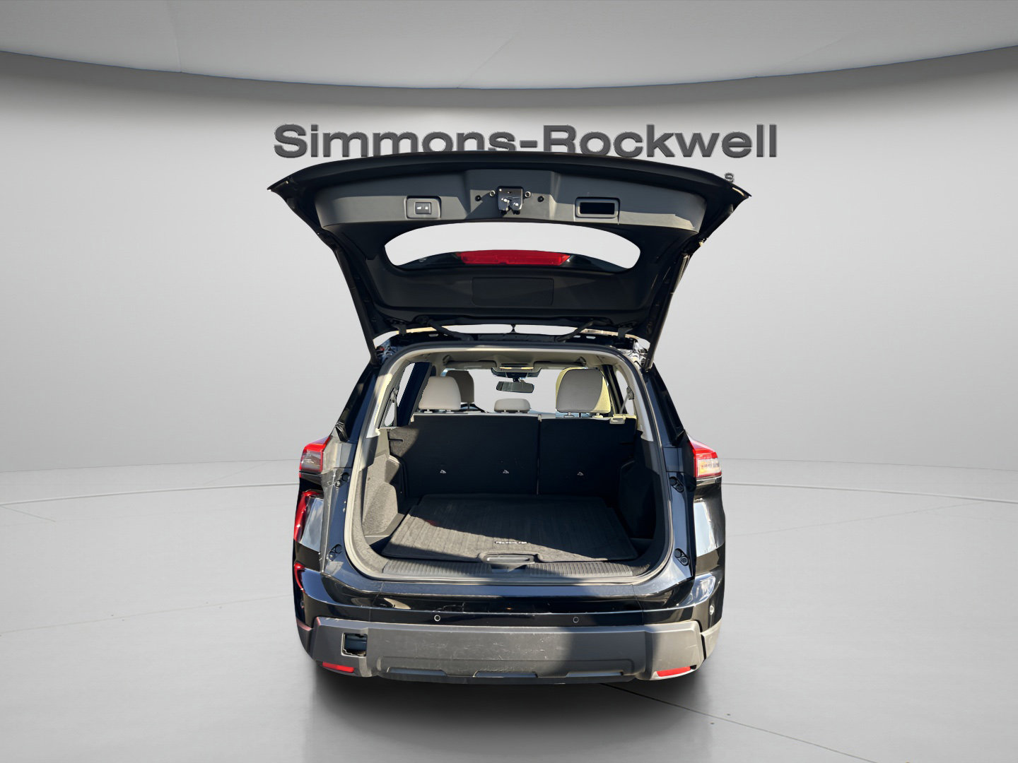 Used 2025 Nissan Rogue SV AWD/4WD image 16