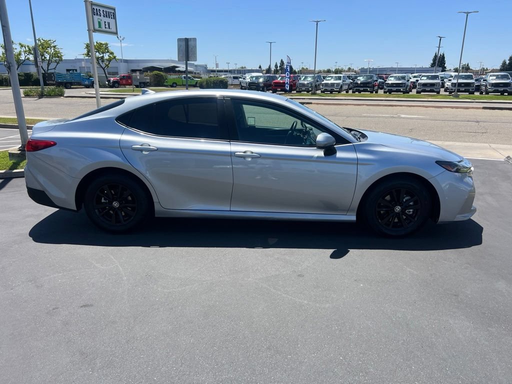 Used 2025 Toyota Camry LE FWD image 14