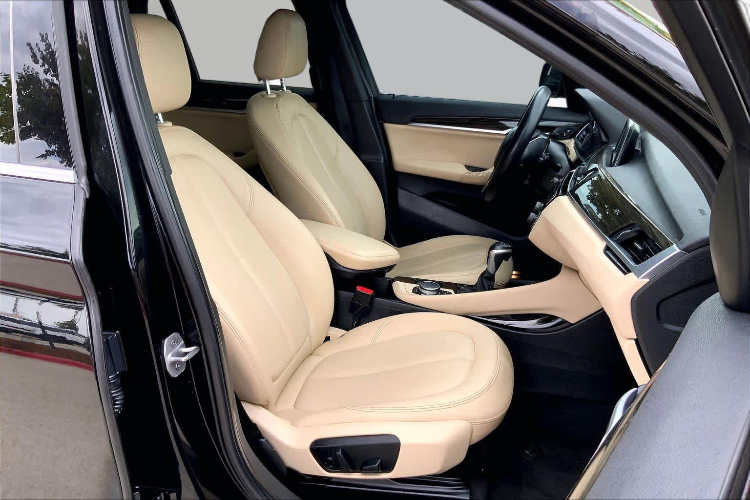 Used 2016 BMW X1 xDrive28i AWD/4WD image 9