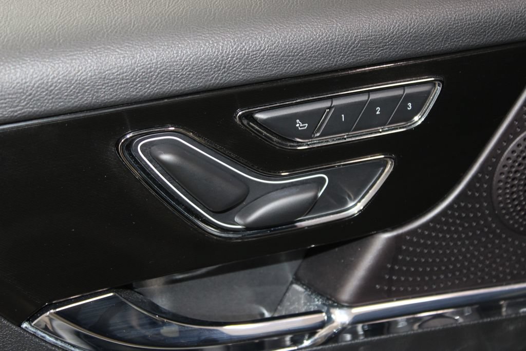 Used 2024 Lincoln Corsair FWD image 18