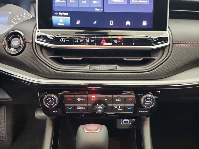 New 2026 Jeep Compass Trailhawk image 17