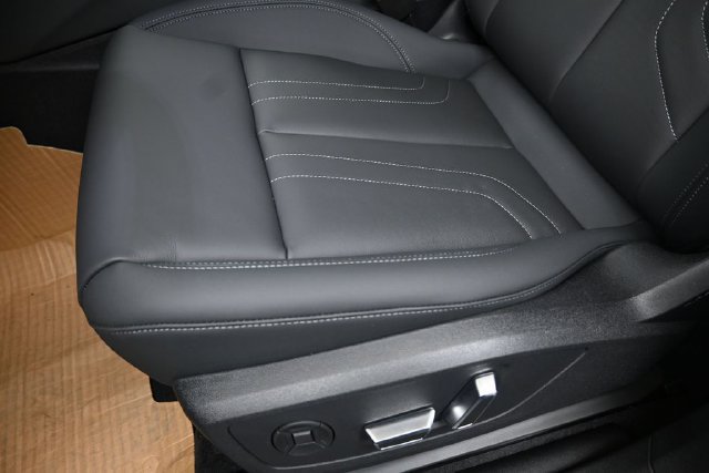 New 2026 Audi Q3 quattro 2.0T AWD/4WD image 23