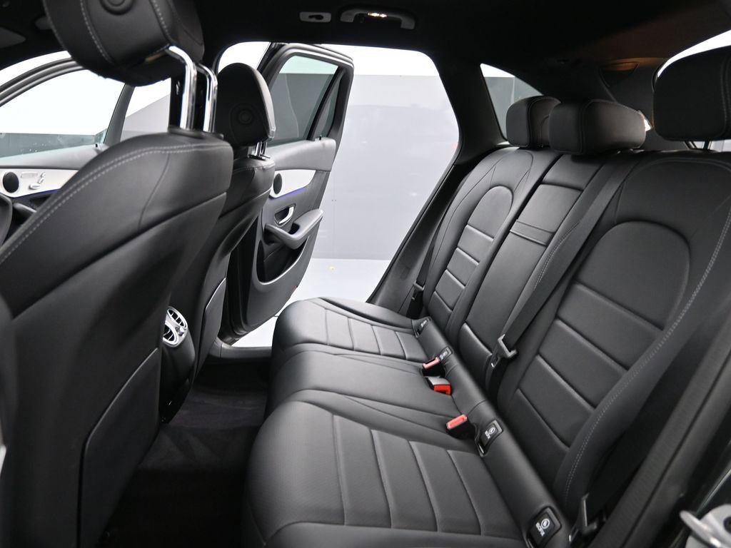 Used 2022 Mercedes-Benz GLC 300 image 18
