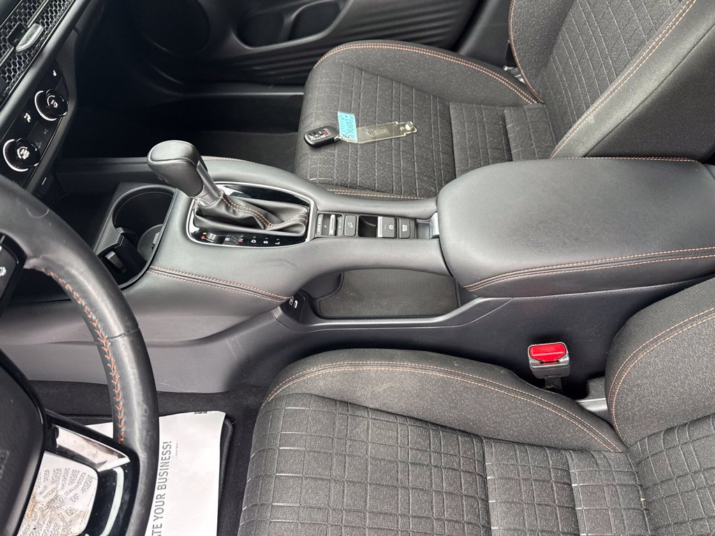 Certified 2024 Honda HR-V Sport image 28