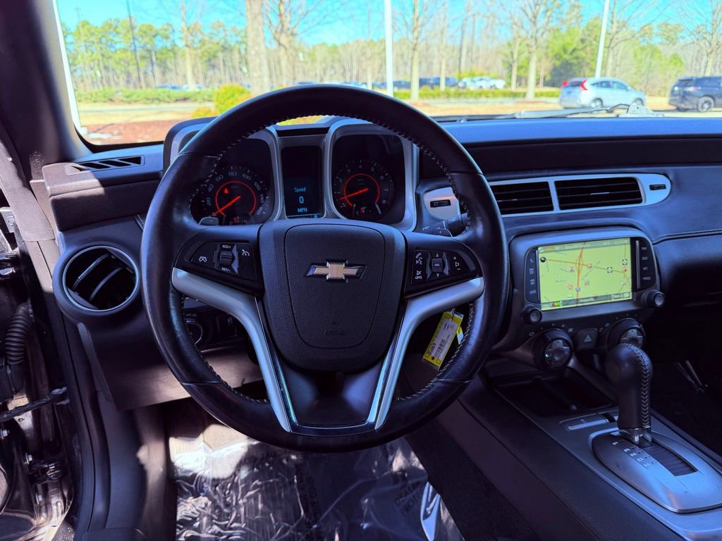 Used 2014 Chevrolet Camaro LT image 17