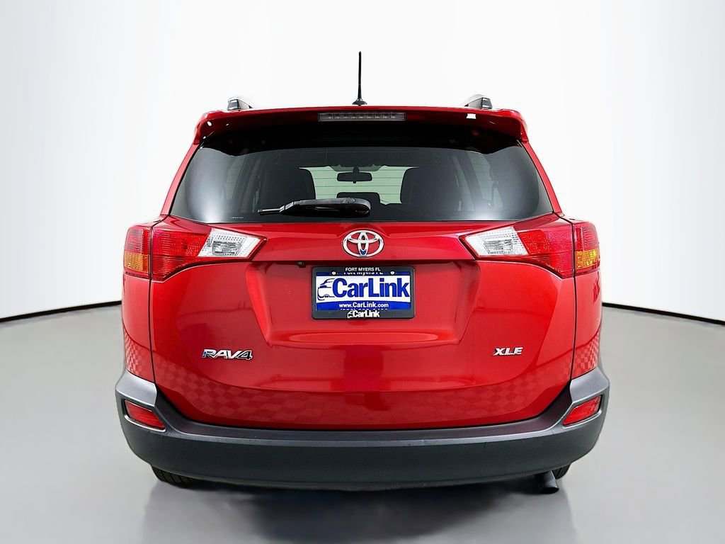 Used 2015 Toyota RAV4 XLE FWD image 7