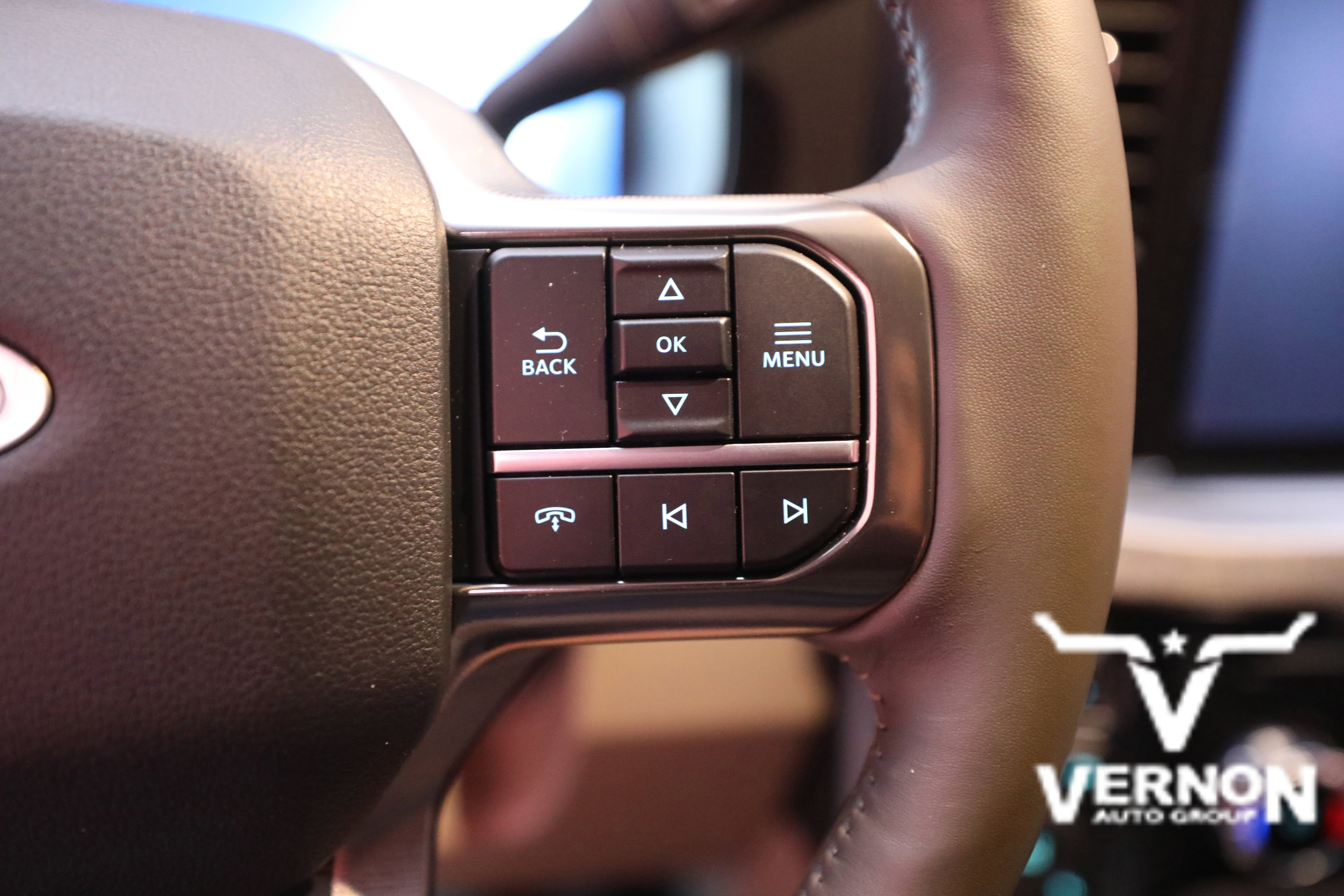 New 2026 Ford F350 Platinum w/ Platinum Plus Package image 24