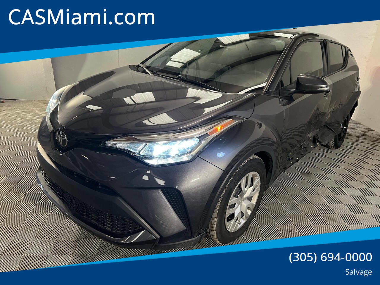 Used 2021 Toyota C-HR LE image 1