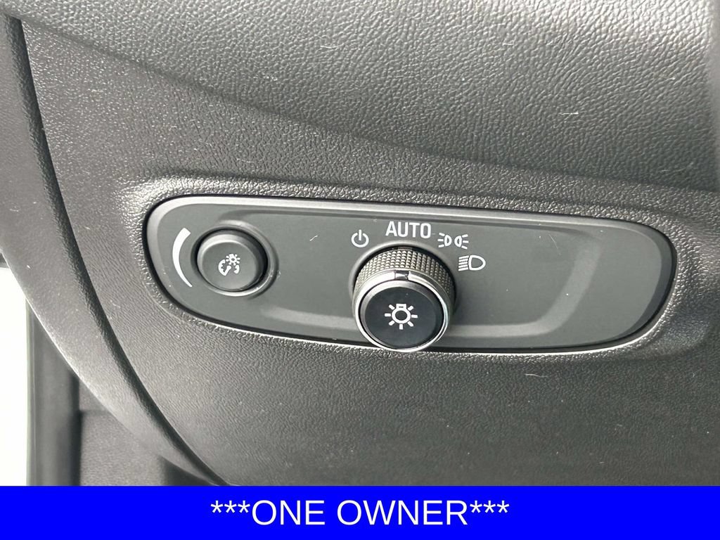 Used 2022 Chevrolet Equinox LT FWD image 26