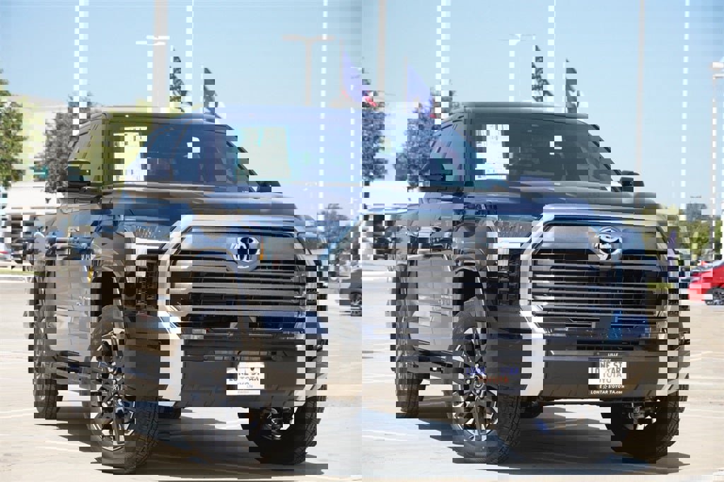 New 2026 Toyota Tundra Limited image 2