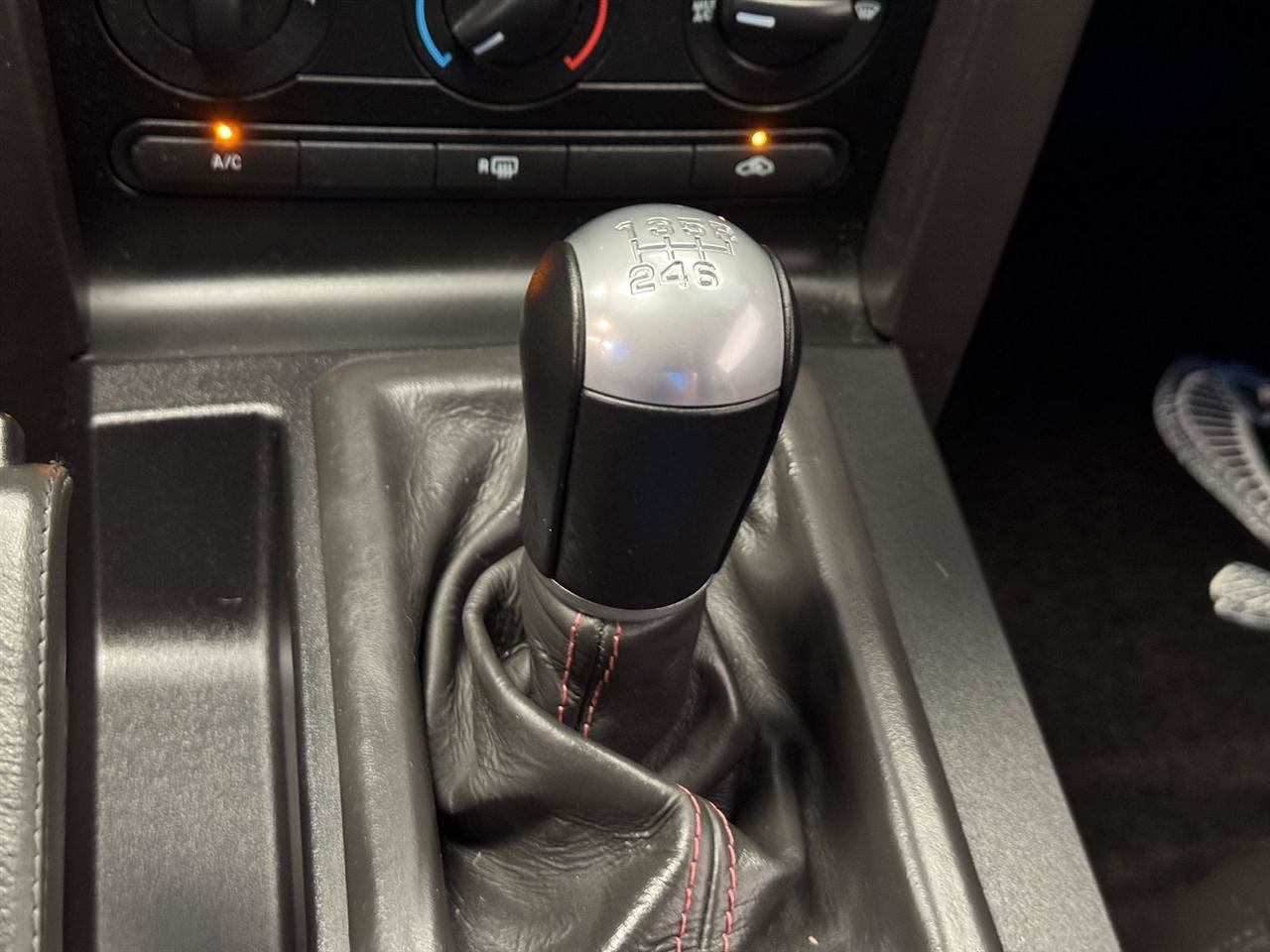 Used 2008 Ford Mustang Shelby GT500 RWD image 13