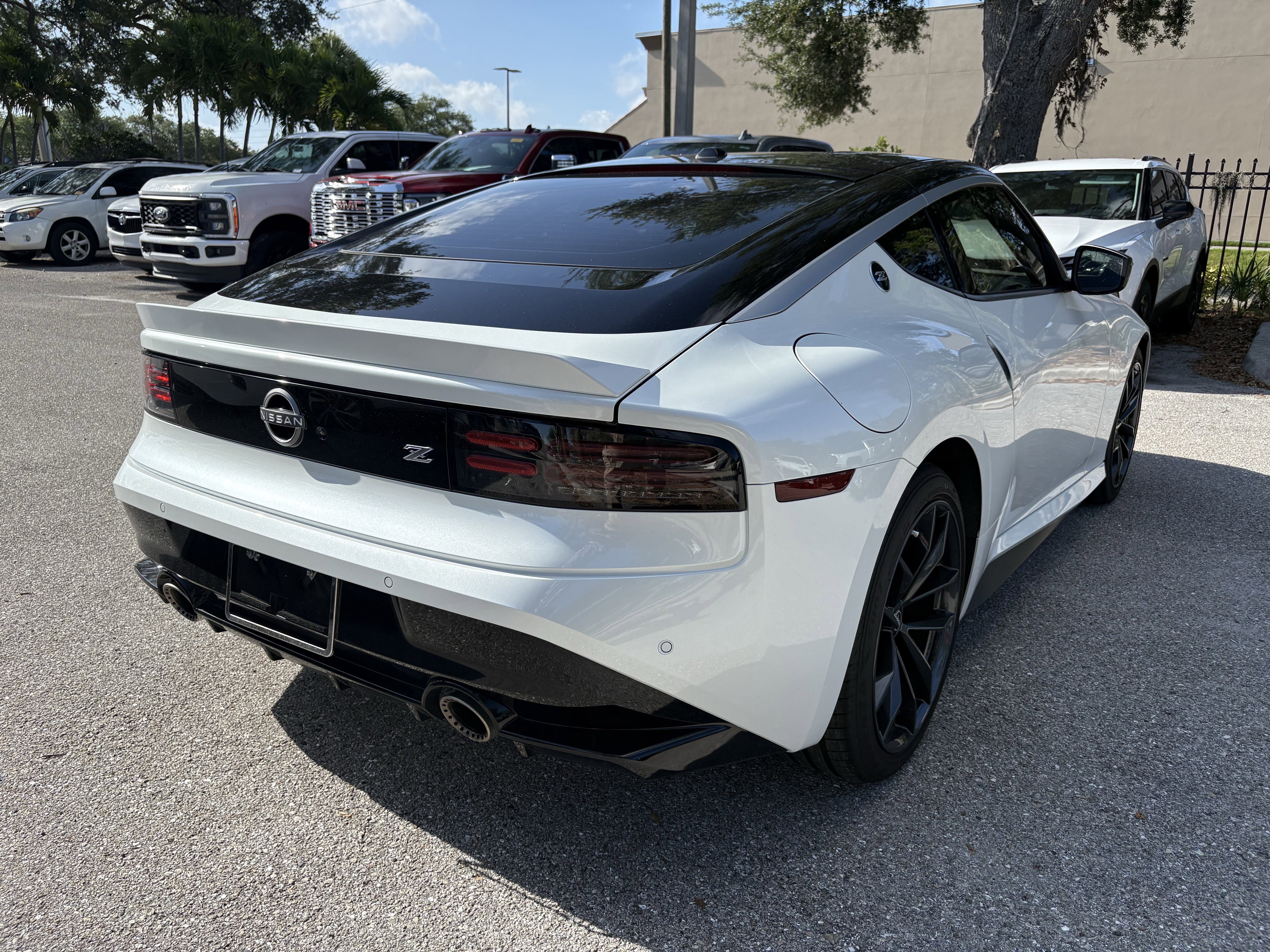 Used 2024 Nissan Z Performance w/ Floor Mat Package RWD image 7