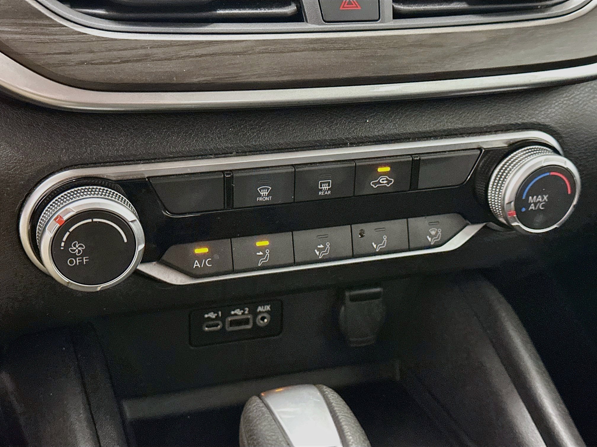 Used 2025 Nissan Altima 2.5 SV FWD image 23