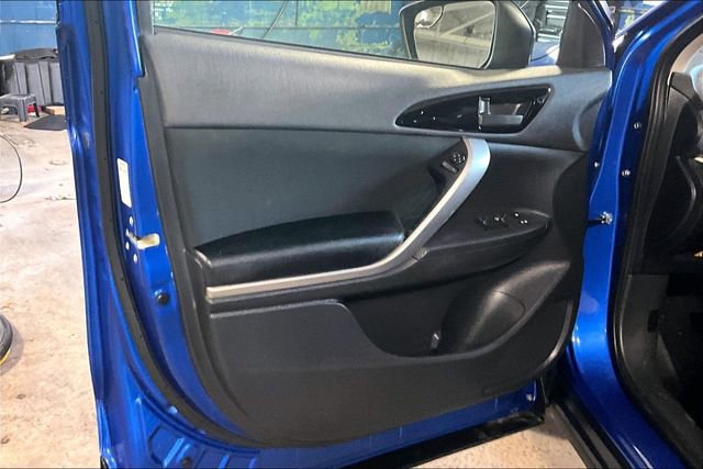 Used 2019 Mitsubishi Eclipse Cross ES image 18
