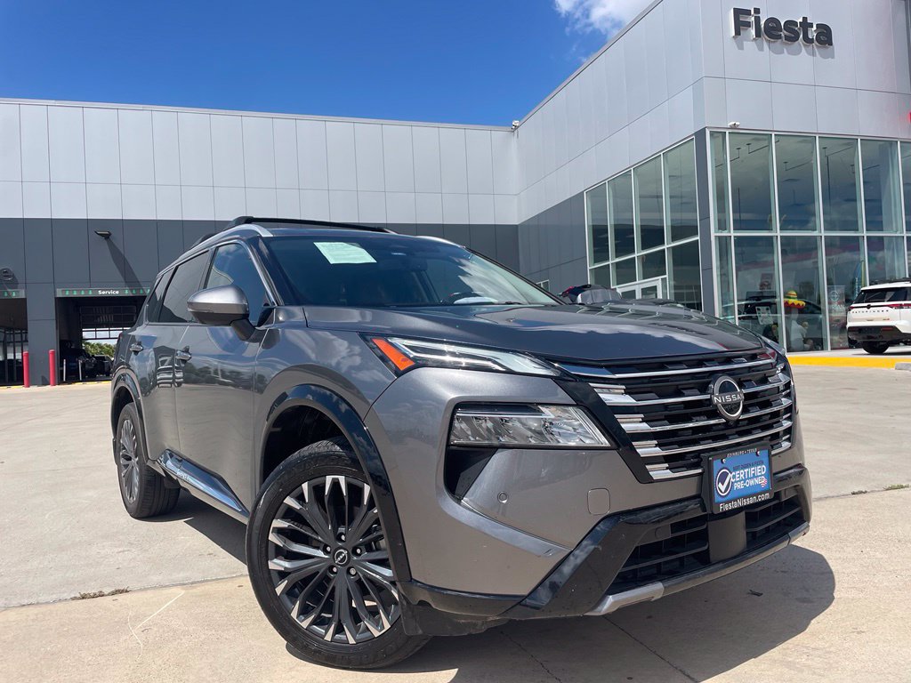 Certified 2026 Nissan Rogue Platinum w/ Platinum Premium Package