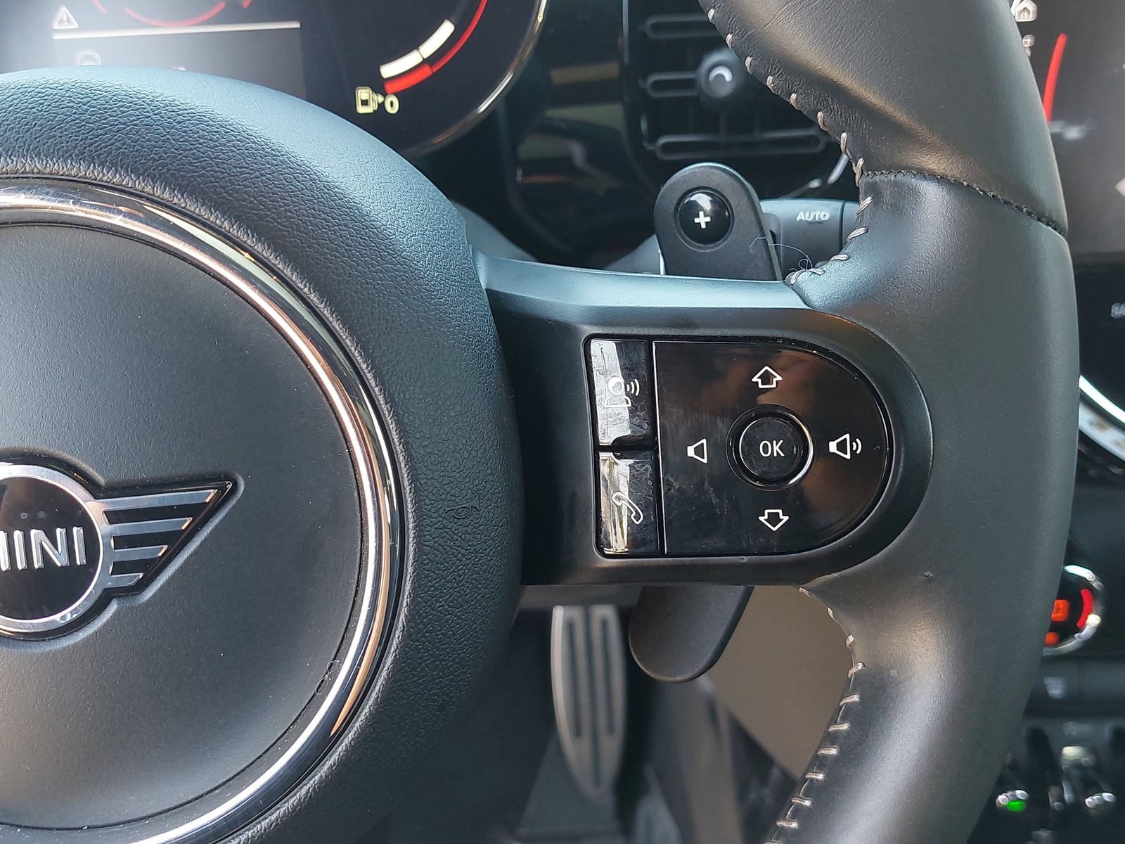 Used 2023 MINI Cooper John Cooper Works FWD image 17