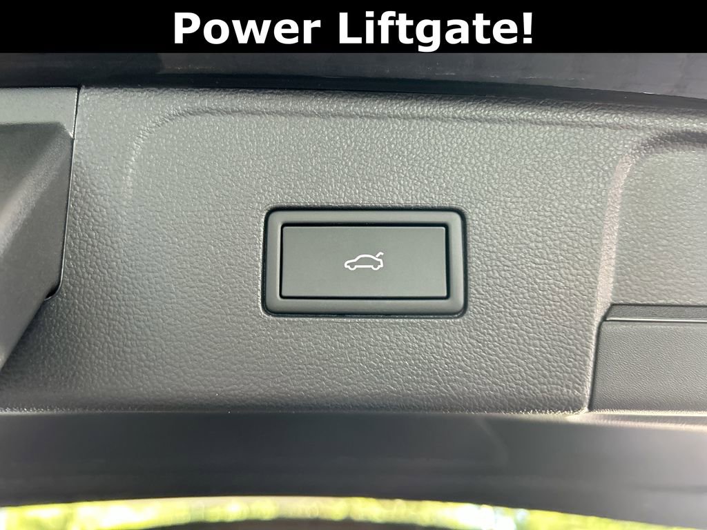 New 2026 Volkswagen Atlas SE image 47