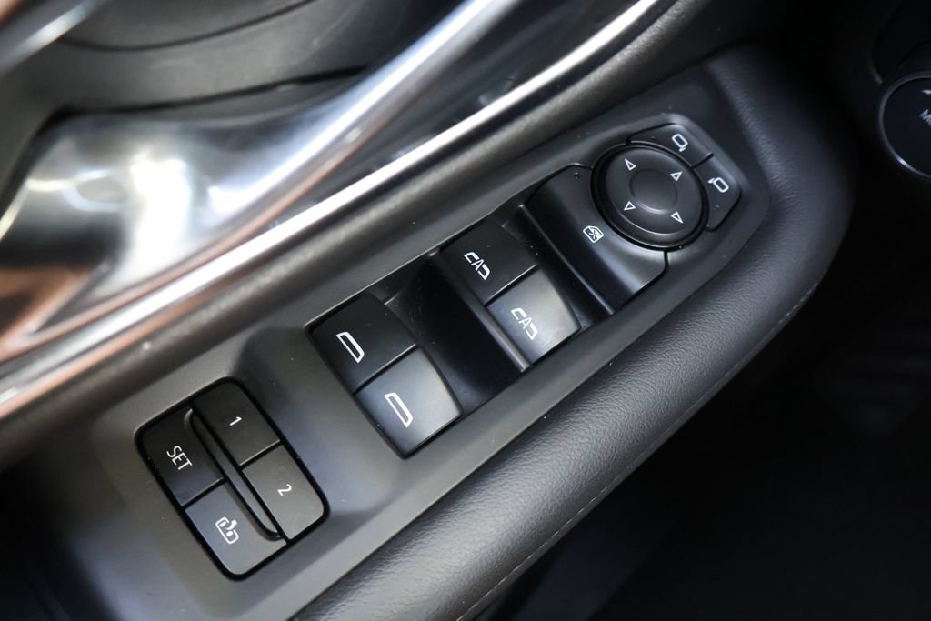 Used 2021 Chevrolet Tahoe LT AWD/4WD image 38