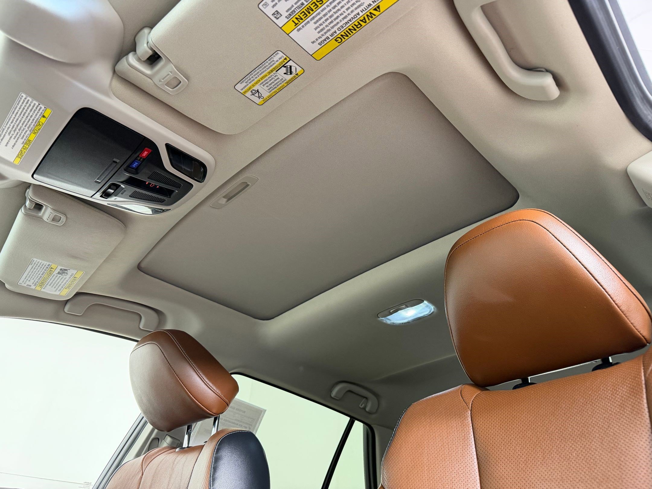 Used 2020 Subaru Outback Touring XT image 13