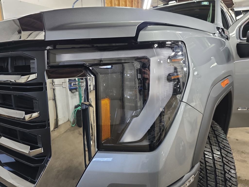 New 2026 GMC Sierra 2500 SLE w/ SLE Value Package; AWD/4WD image 29