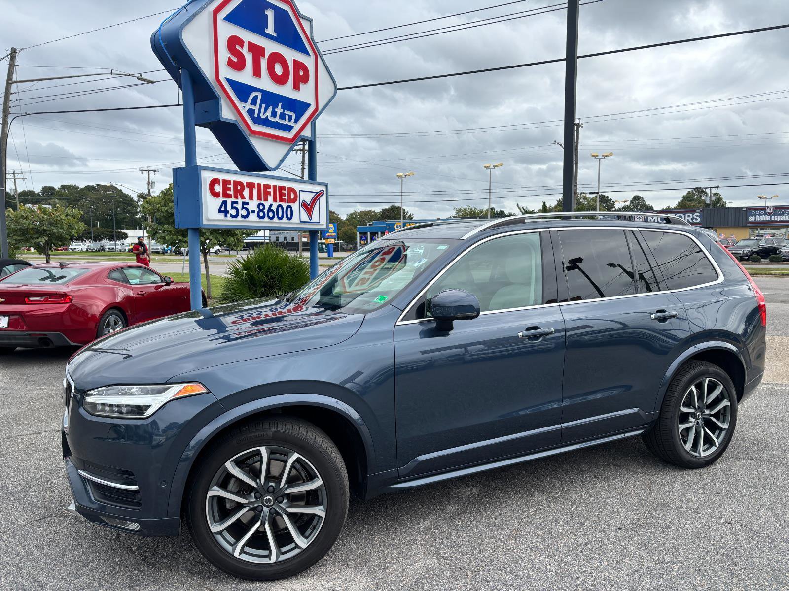 Used 2019 Volvo XC90 T6 Momentum w/ Advanced Package image 1