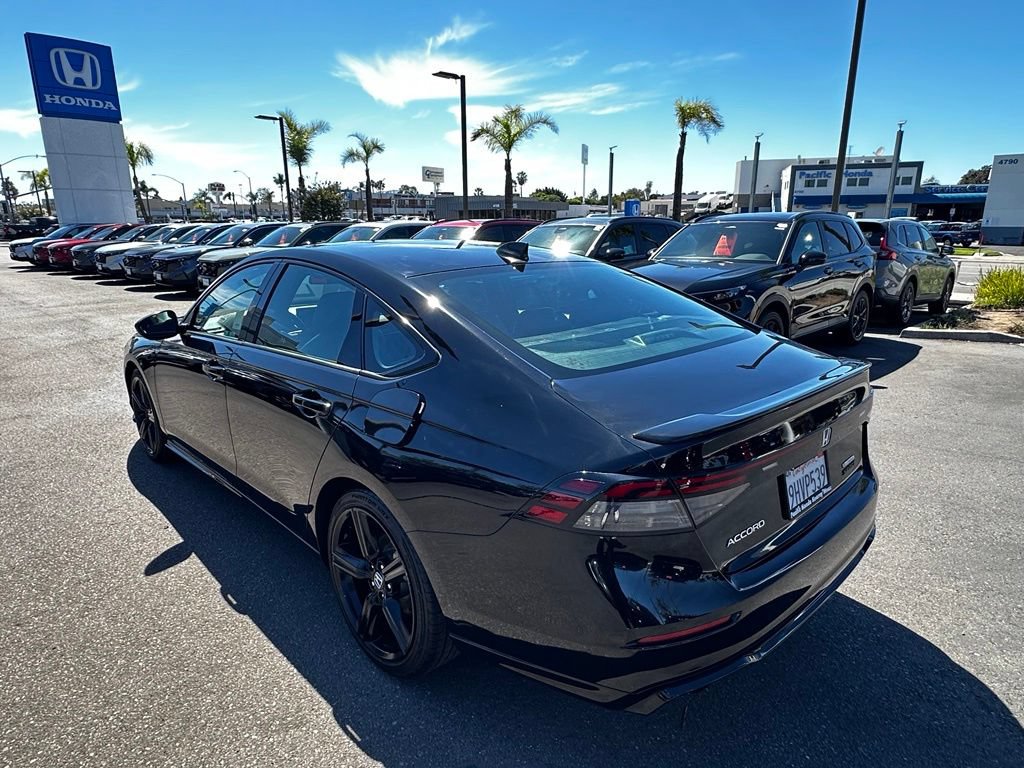 Used 2023 Honda Accord Sport image 6