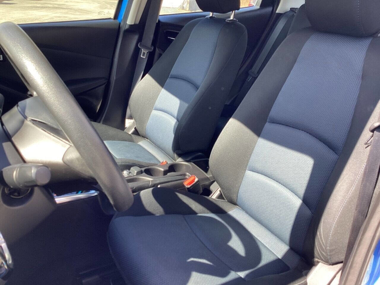 Used 2016 Scion iA image 12