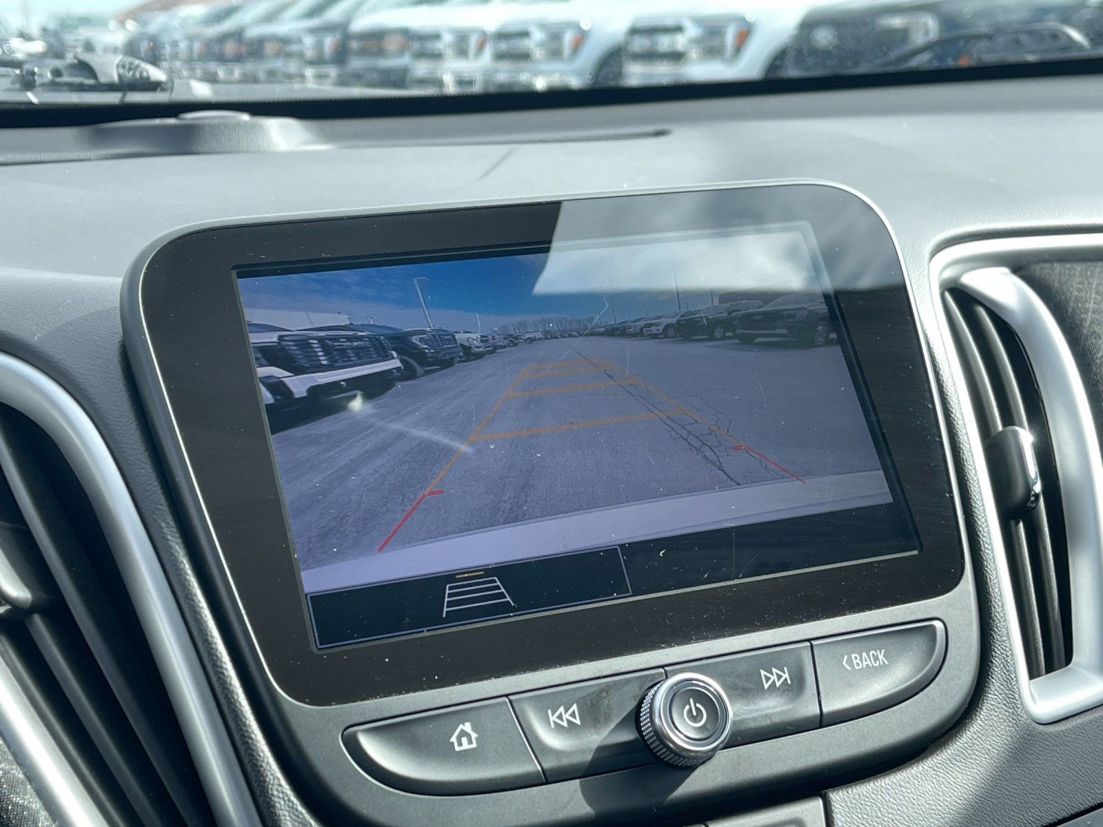 Used 2025 Chevrolet Malibu LT image 20