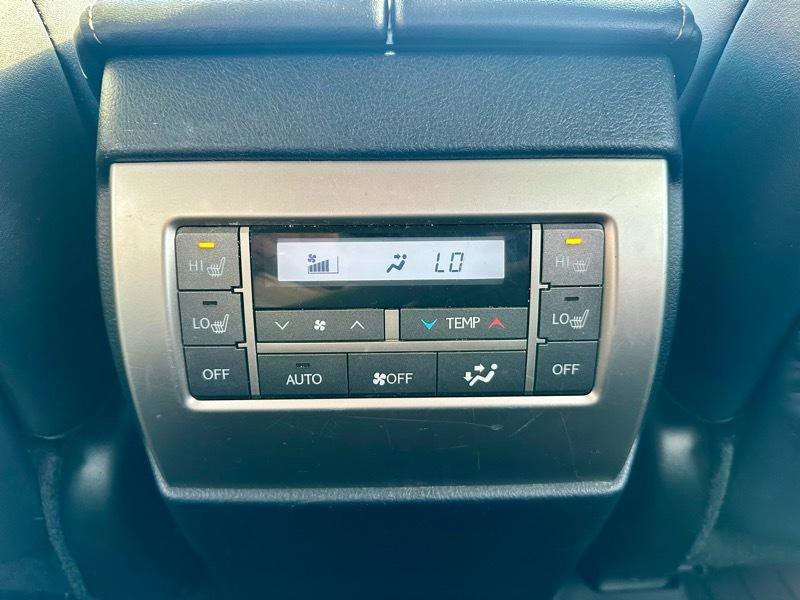 Used 2015 Lexus GX 460 w/ Premium Package AWD/4WD image 20