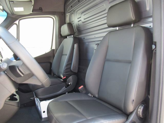New 2025 Mercedes-Benz Sprinter 2500 image 12