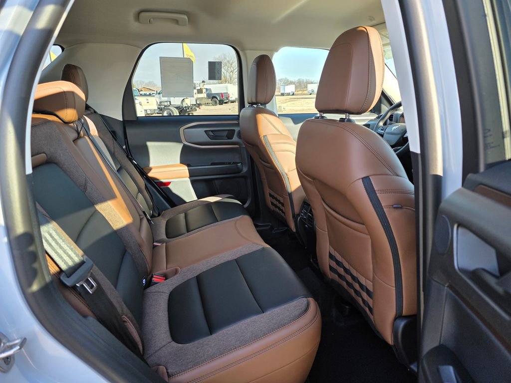 New 2026 Ford Bronco Sport Outer Banks w/ Outer Banks Tech Package+ AWD/4WD image 25