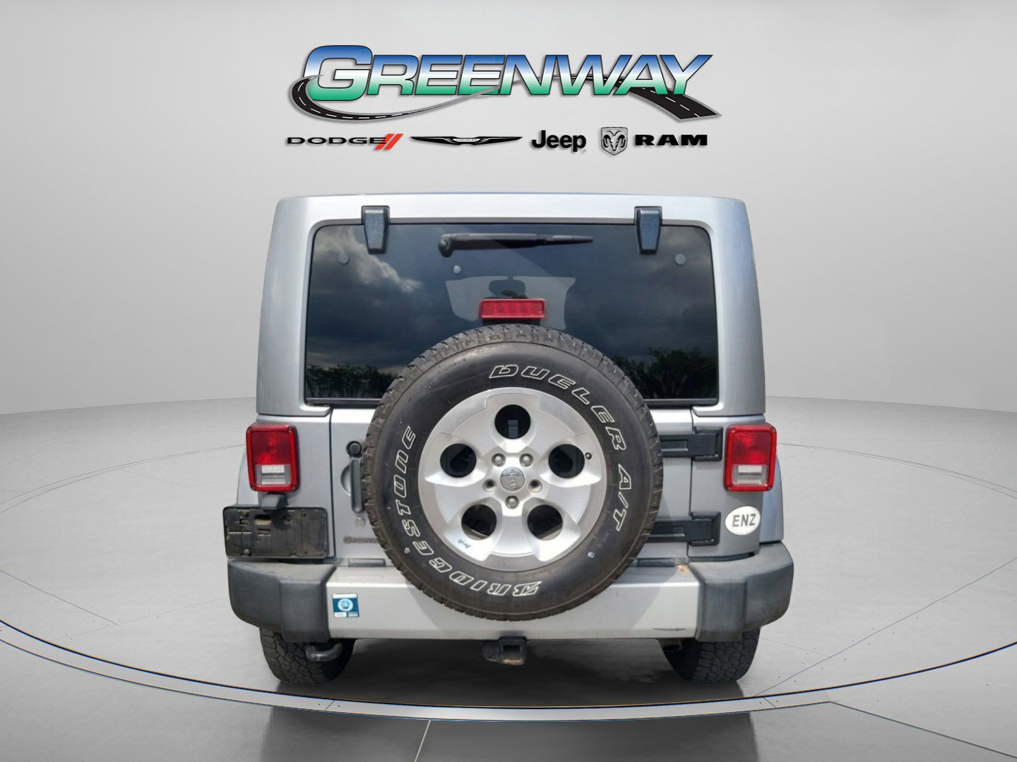 Used 2013 Jeep Wrangler Unlimited Sahara w/ Connectivity Group image 2