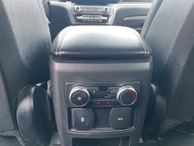 Used 2020 Ford Explorer XLT w/ Equipment Group 202A AWD/4WD image 20