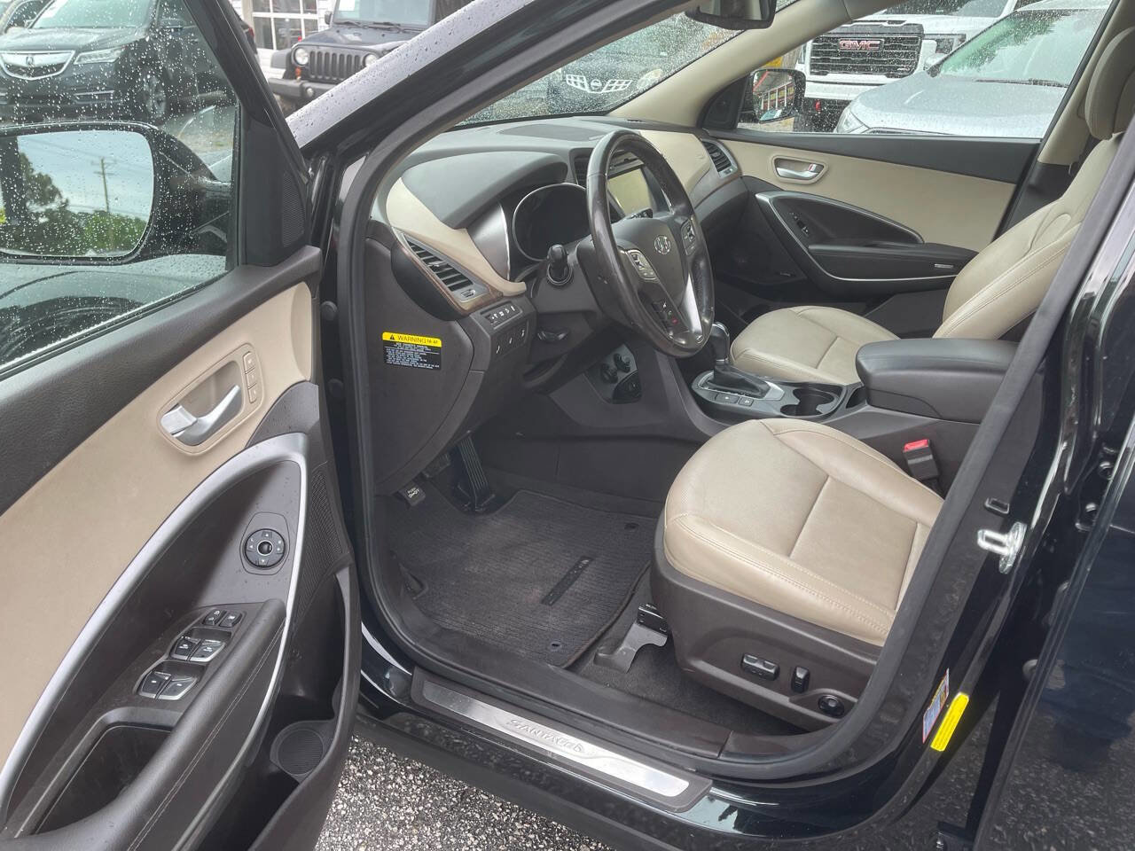 Used 2018 Hyundai Santa Fe Sport w/ 2.4L Tech Package 04 AWD/4WD image 12
