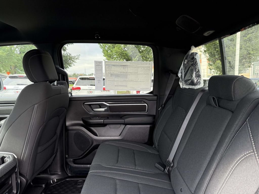 New 2026 RAM 1500 Big Horn AWD/4WD image 16