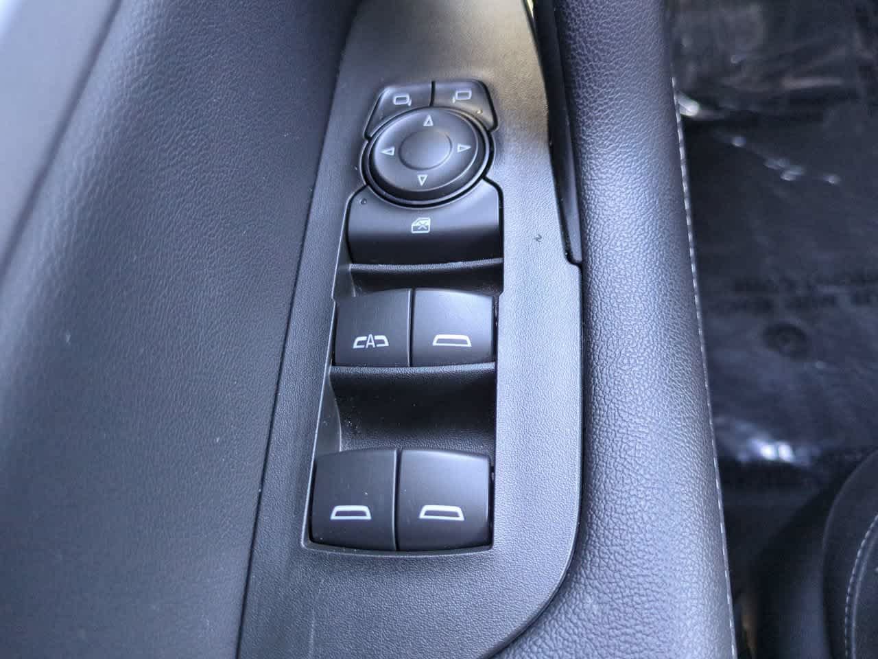 Used 2025 Chevrolet Blazer LT FWD image 22