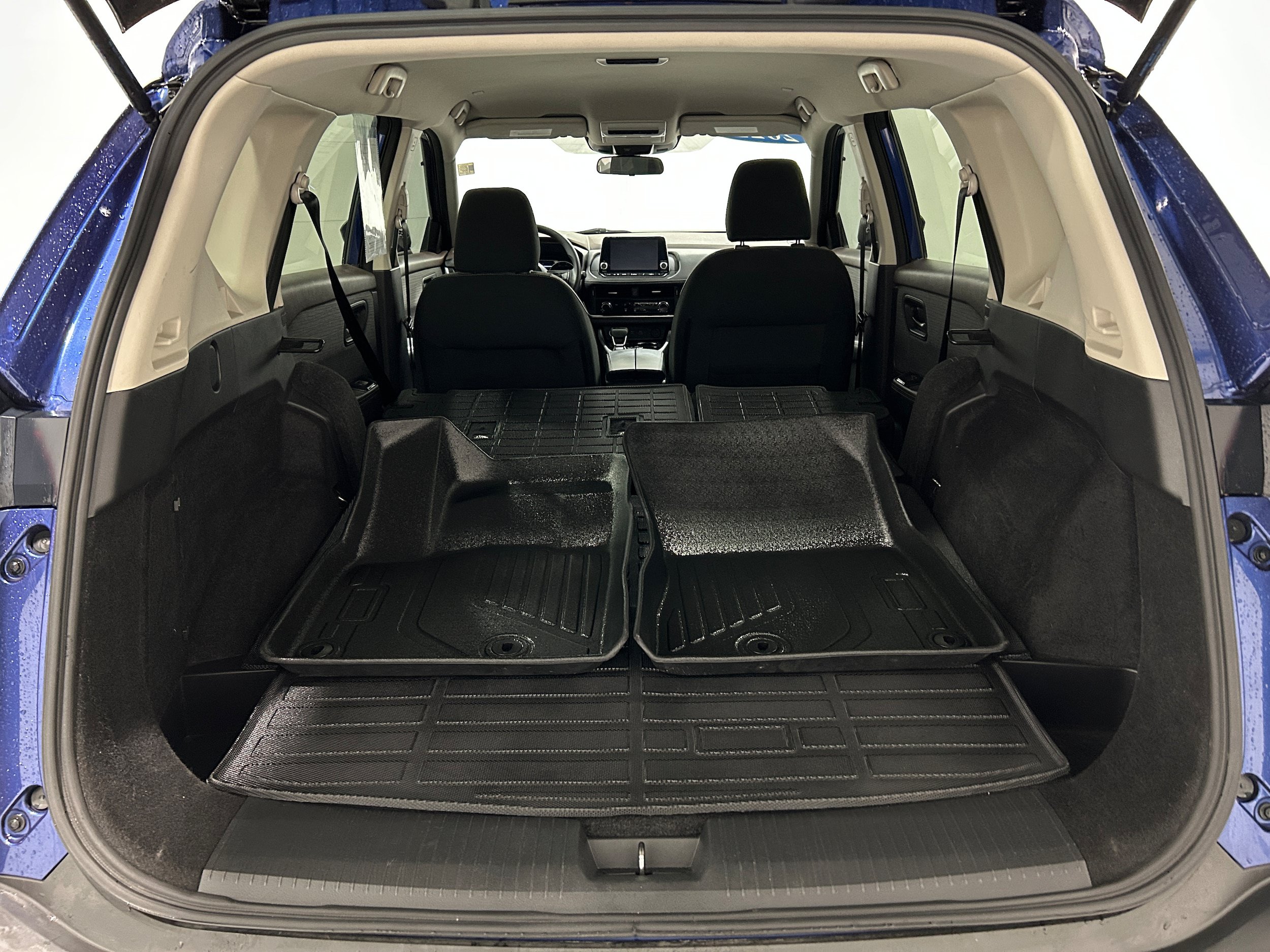 Used 2022 Nissan Rogue S AWD/4WD image 31