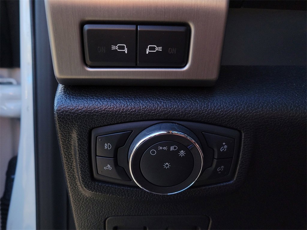 Used 2019 Ford F150 Platinum w/ Equipment Group 701A Luxury image 29