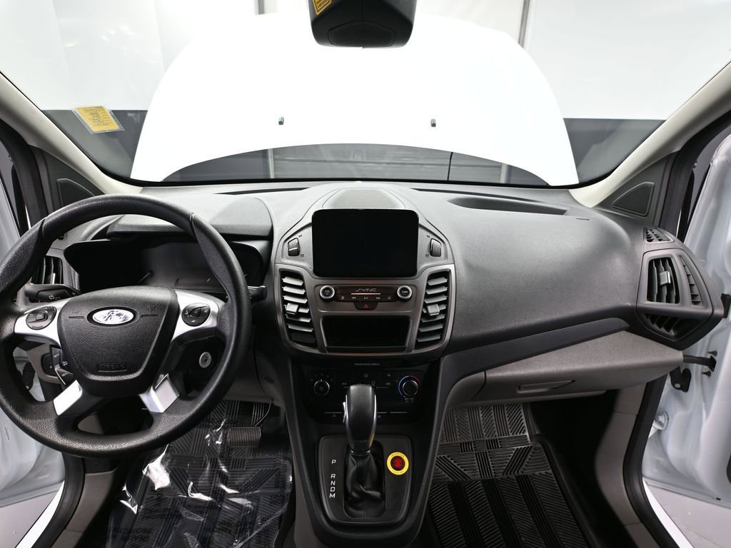 Used 2020 Ford Transit Connect XL image 22