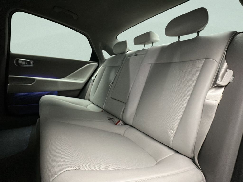 New 2025 Hyundai Ioniq 6 SEL image 11