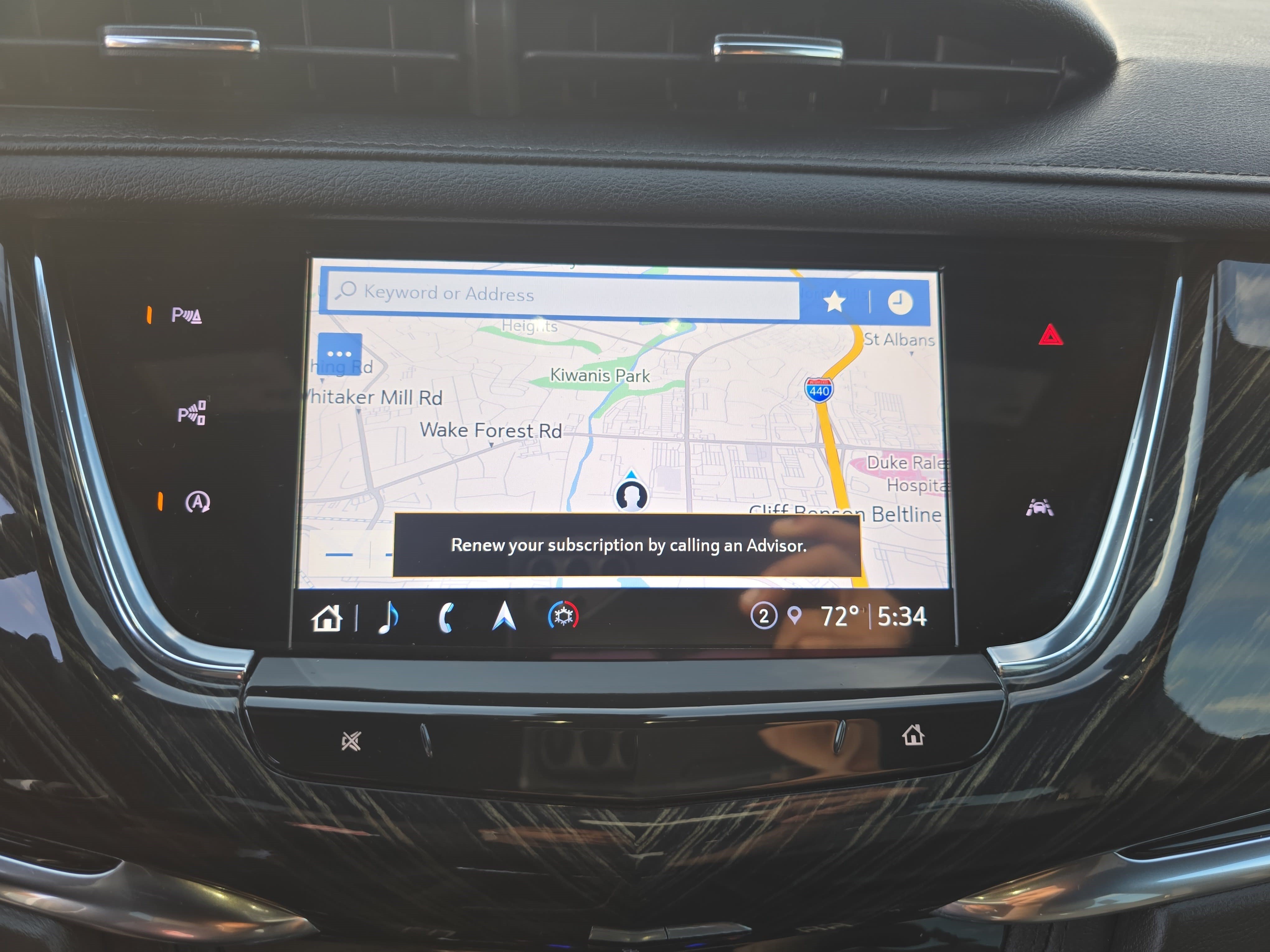 Used 2023 Cadillac XT6 Premium Luxury w/ Technology Package FWD image 23