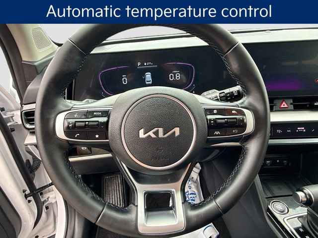 Certified 2024 Kia Sportage EX image 14