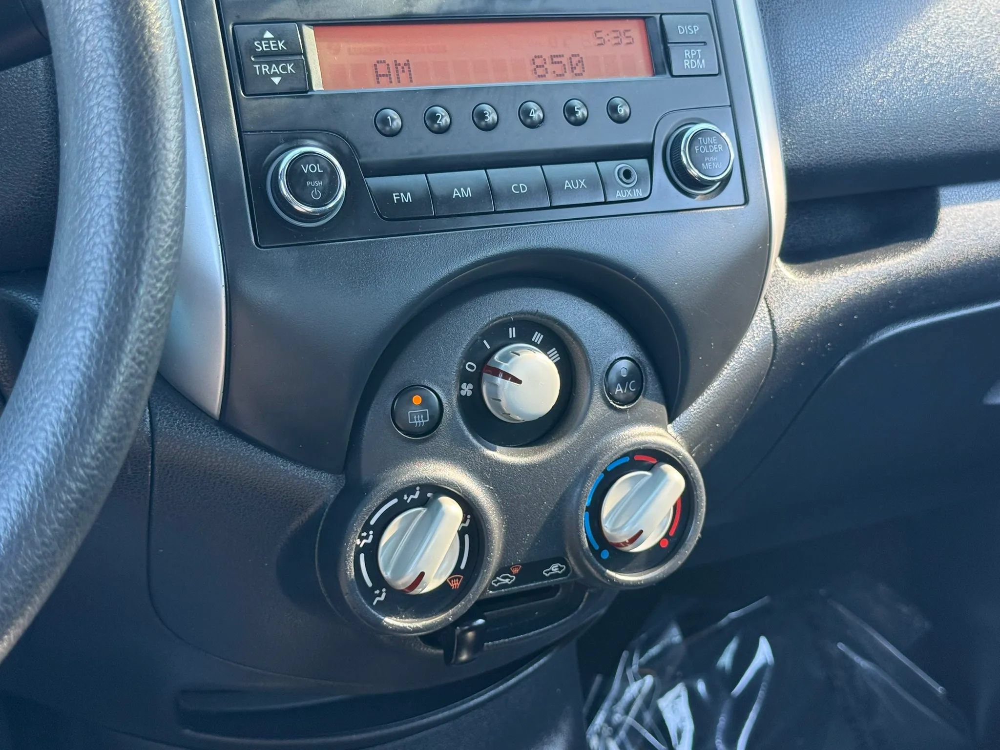 Used 2014 Nissan Versa Note S Plus FWD image 29