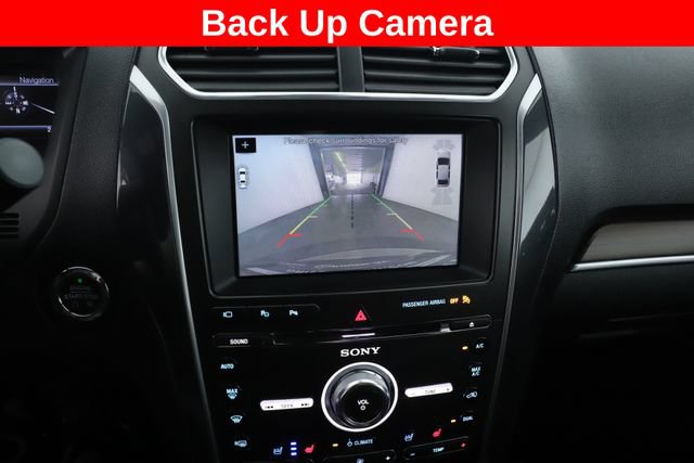 Used 2017 Ford Explorer Limited w/ Equipment Group 301A AWD/4WD image 27