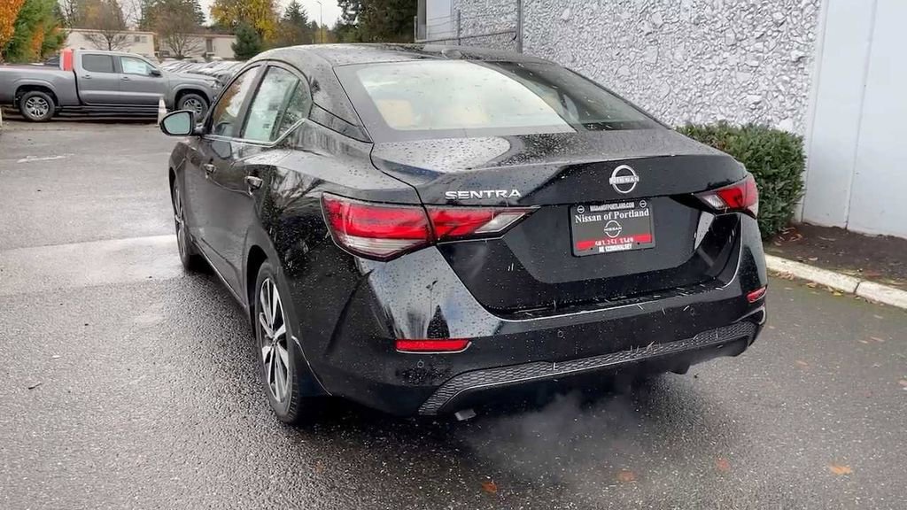 Certified 2025 Nissan Sentra SV FWD image 9