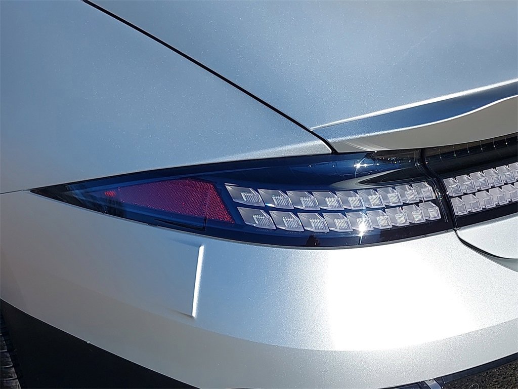 New 2025 Hyundai Ioniq 6 SEL image 33
