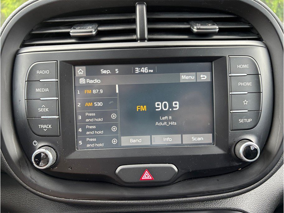Used 2021 Kia Soul S FWD image 24
