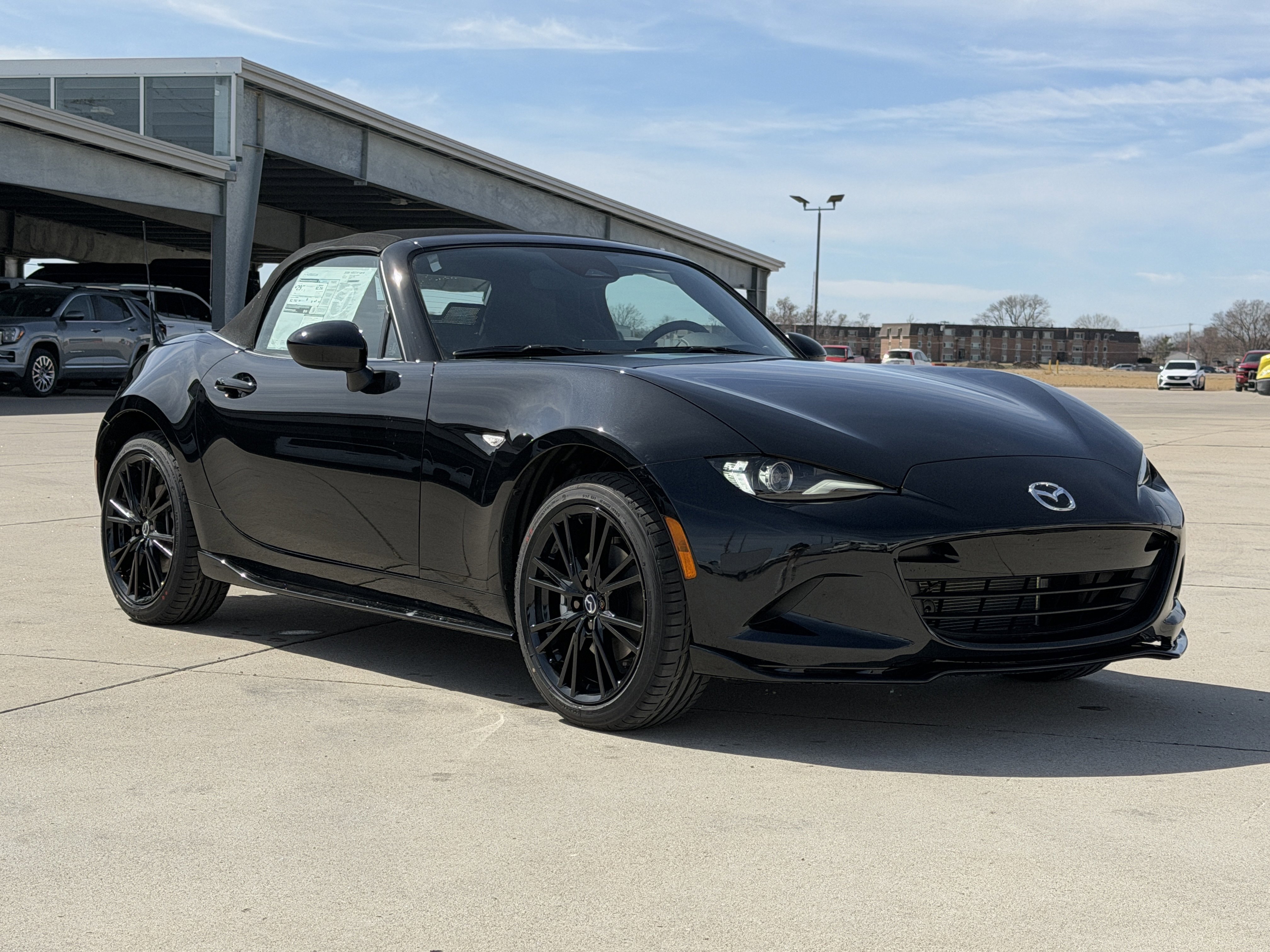 New 2026 MAZDA MX-5 Miata Club w/ Appearance Package RWD image 2